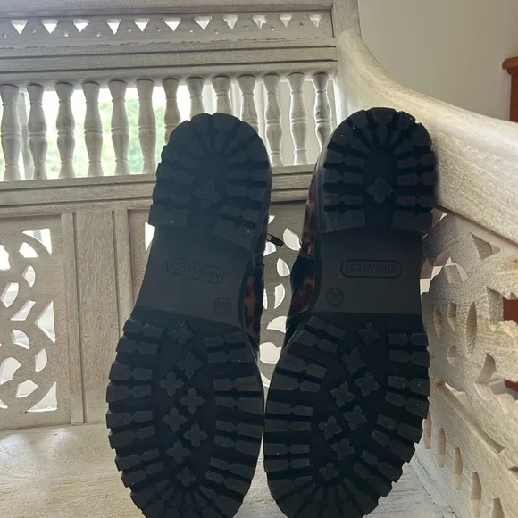 NEW Nine West Arria Leopard Animal and Black Combat Boots Moto Gold Buckles 9 - Picture 7 of 9